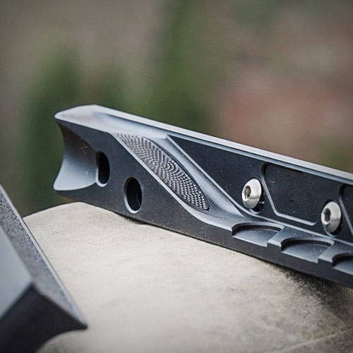 MDT Baker Wings thumb rest